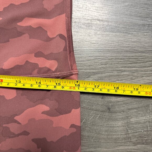 Lululemon Women's Align Crop *21" Leggings - Red Camo - Picture 5 of 7